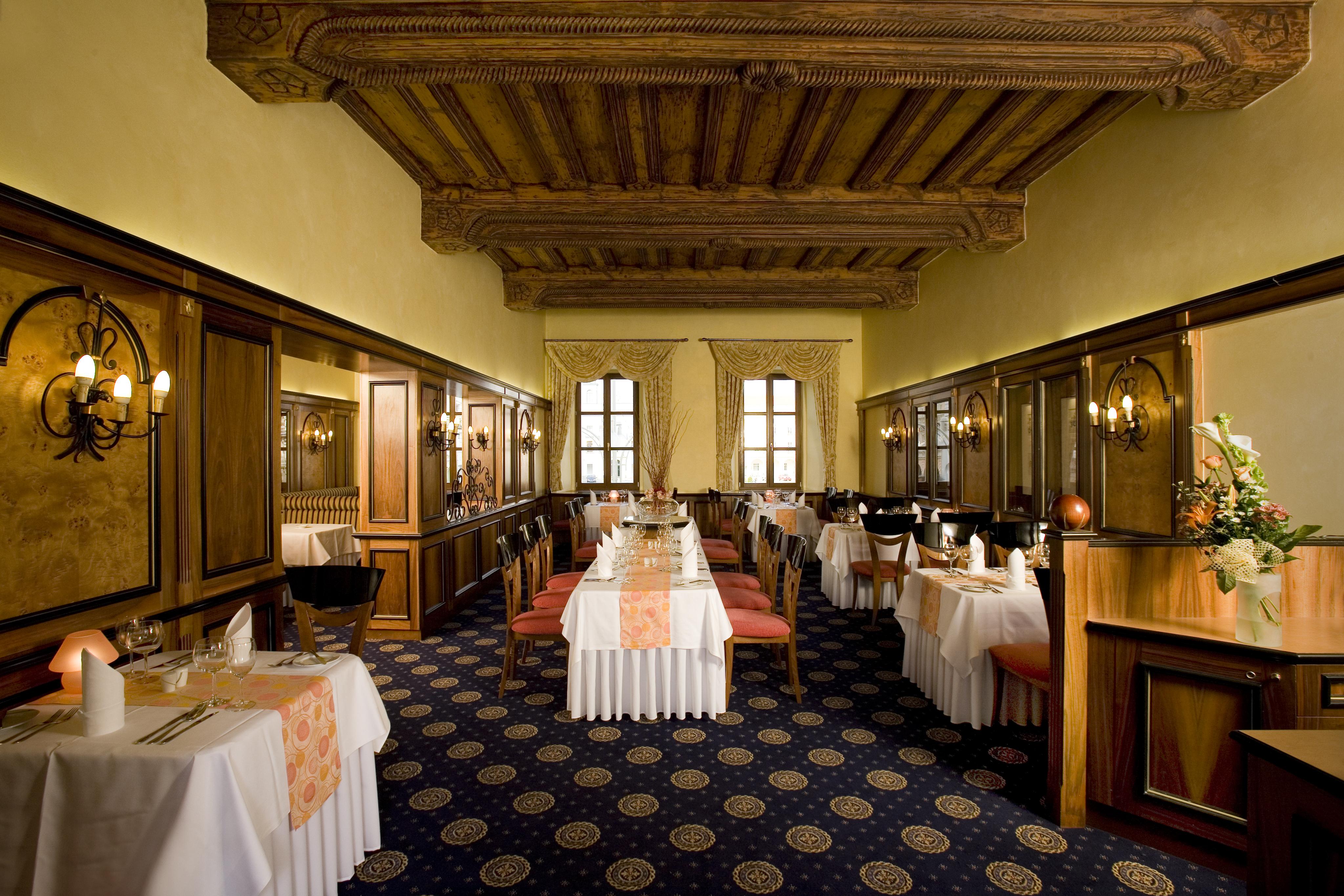 Grandhotel Zvon Budweis Restaurant foto